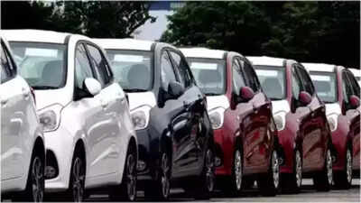 April 25 Auto Sales Passenger vehicles hit record high 2 wheelers witness sharp decline