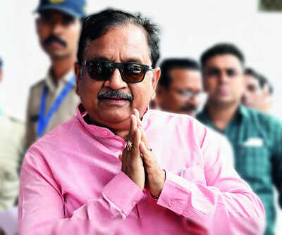 Should be careful SC raps MP min for remarks aimed at Col Qureshi