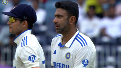 R Ashwin breaks silence on India’s Test captaincy, cites Graeme Smith's example | Cricket News 1 Shubman gill and R Ashwin