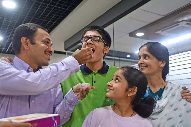 msid 121579513imgsize 37202.cms