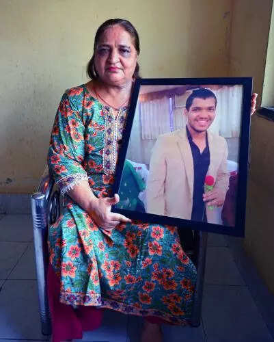 msid 121784215imgsize 26164.cms