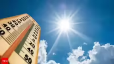 Mumbai weather update: Sunny day ahead with air quality advisory for October 19, 2025 | Mumbai News 124681013