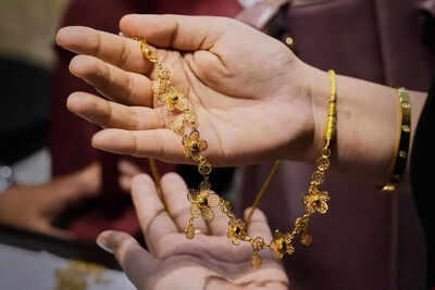 Gold slides 5%, silver 7% 1 1761100668 unnamed file