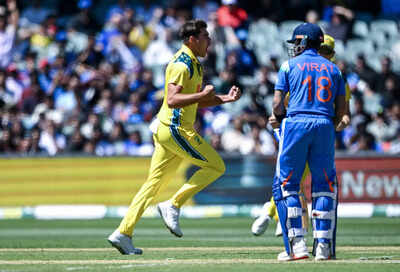 1761280811 australia v india odi series game 2