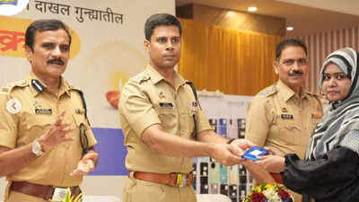 the heartwarming gesture received widespread appreciation on social media with users praising mumbai police for bringing real diwali joy to hundreds of families