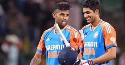 1765602758 suryakumar yadav and shubman gill