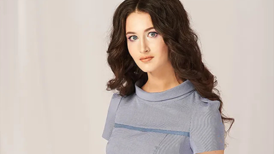 russian flight attendant stabbed to death in a dubai hotel by her jealous ex husband who suspected that she was an escort