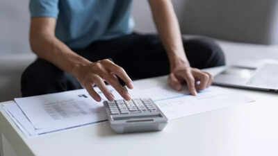 top 10 us states with the highest median household income leading states key industries and economic insights