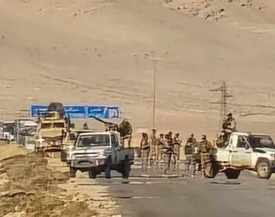 us soldiers and a civilian killed syria