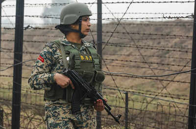 bsf patrols border in jammu amid high alert