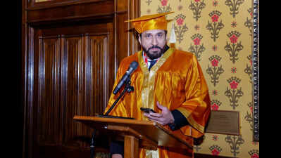 mumbai39s parvez suleman lakdawala a memon businessman received an honorary doctorate at the uk parliament for his over three decades of work in real estate and slum redevelopment