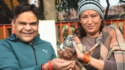 rekha arya husband girdhari lal sahu